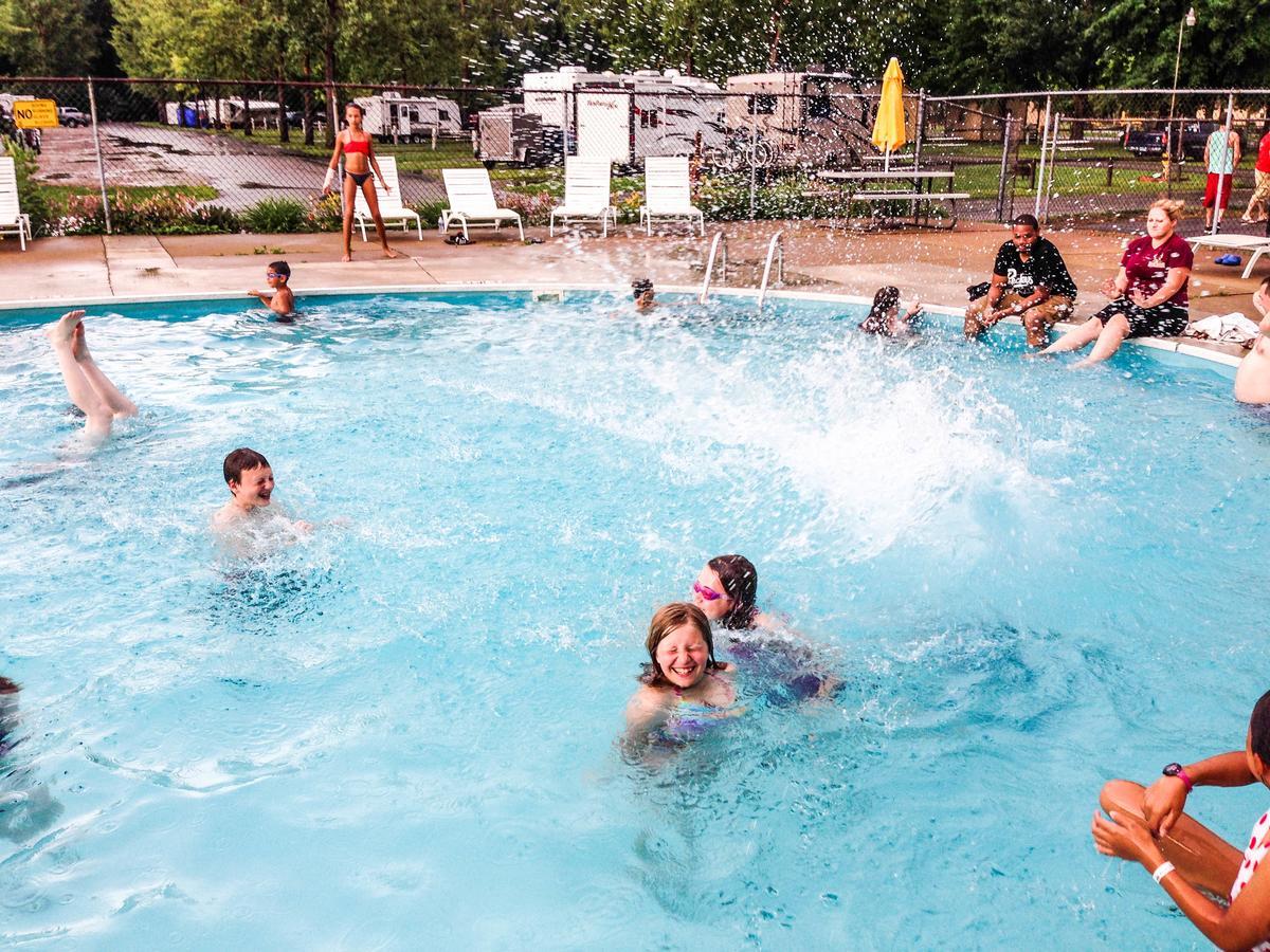Hotel Sandusky Koa Holiday Campground Esterno foto