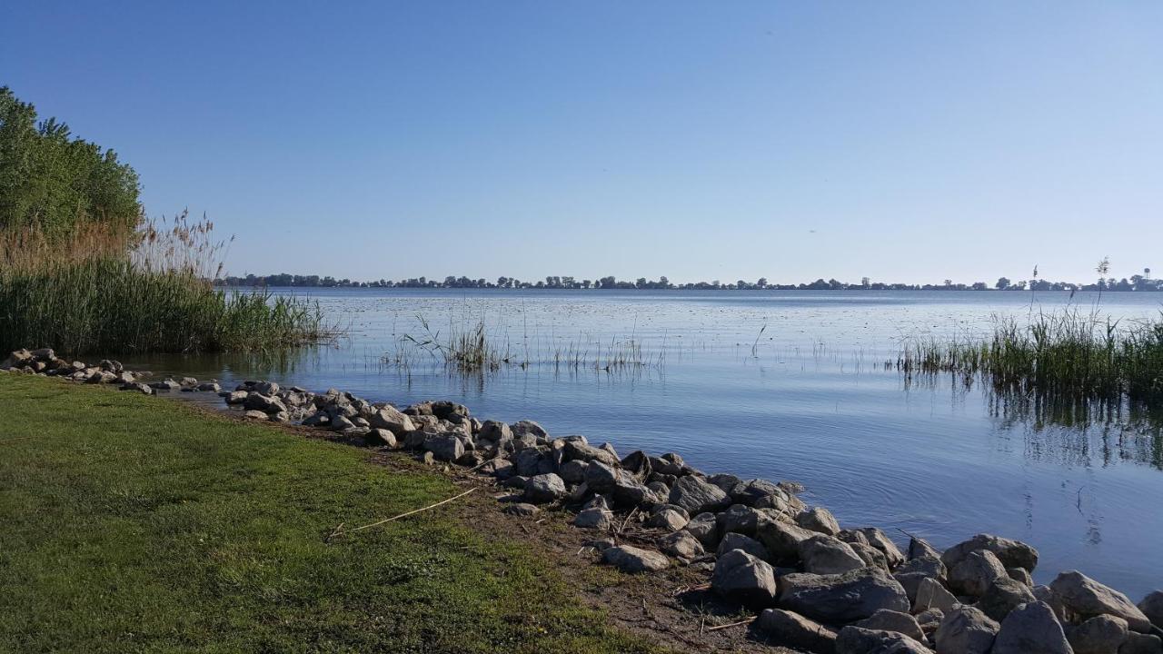 Hotel Sandusky Koa Holiday Campground Esterno foto